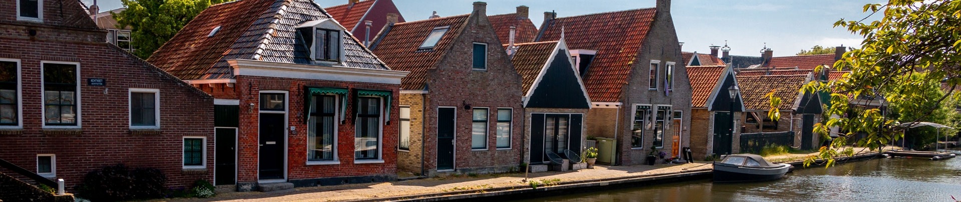 huisjes in een mooi dorp in Nederland